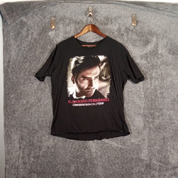 Alejandro Fernández Tee Confidencias World Tour 2015 Short Sleeve Women XL - Picture 2 of 6